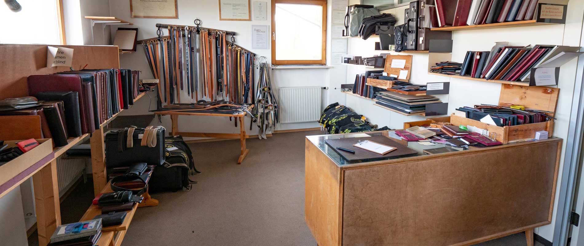 Lederwaren Rauschmayr Verkaufsraum